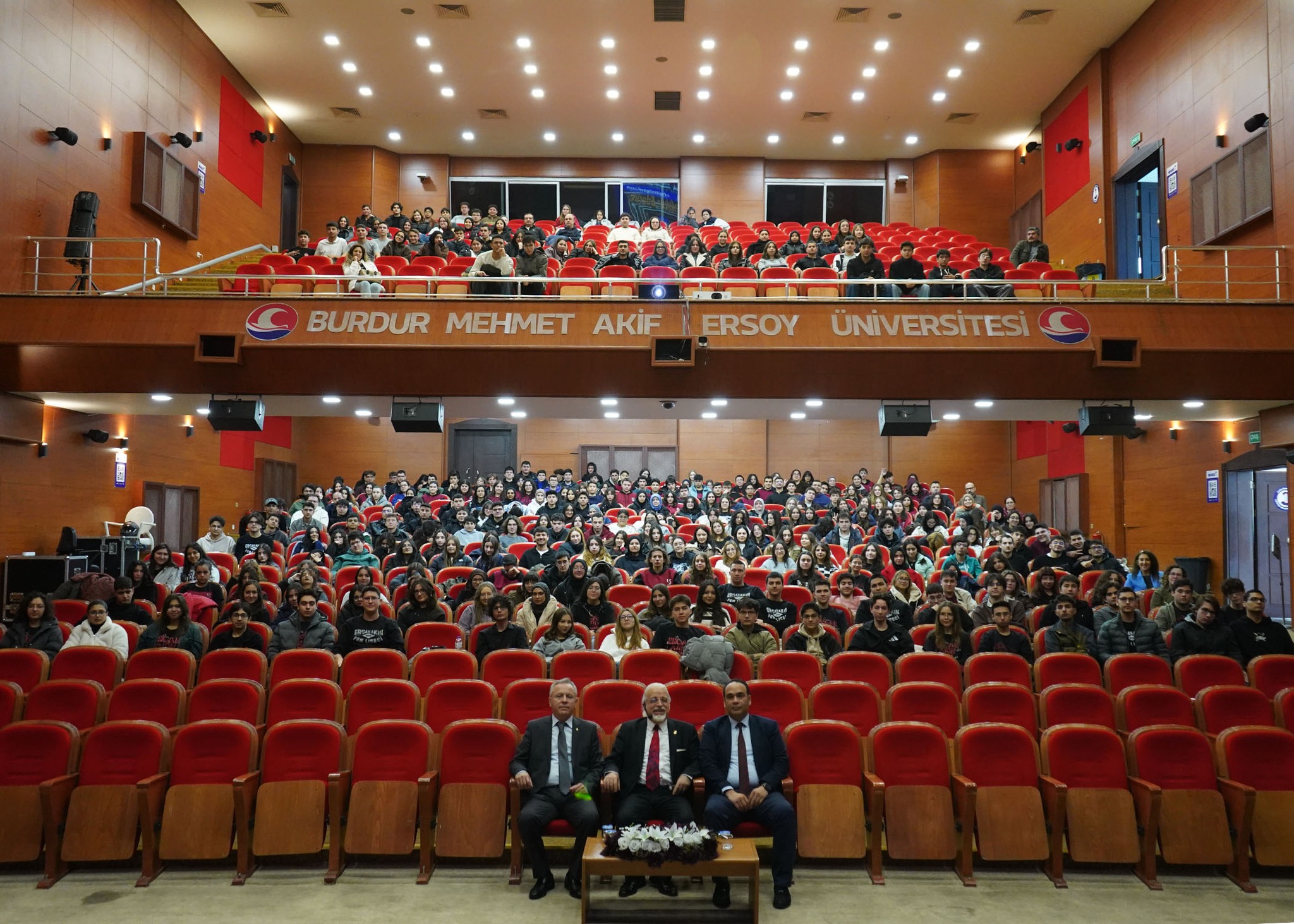 599957821 1194602296106585 6540823845772582109 n