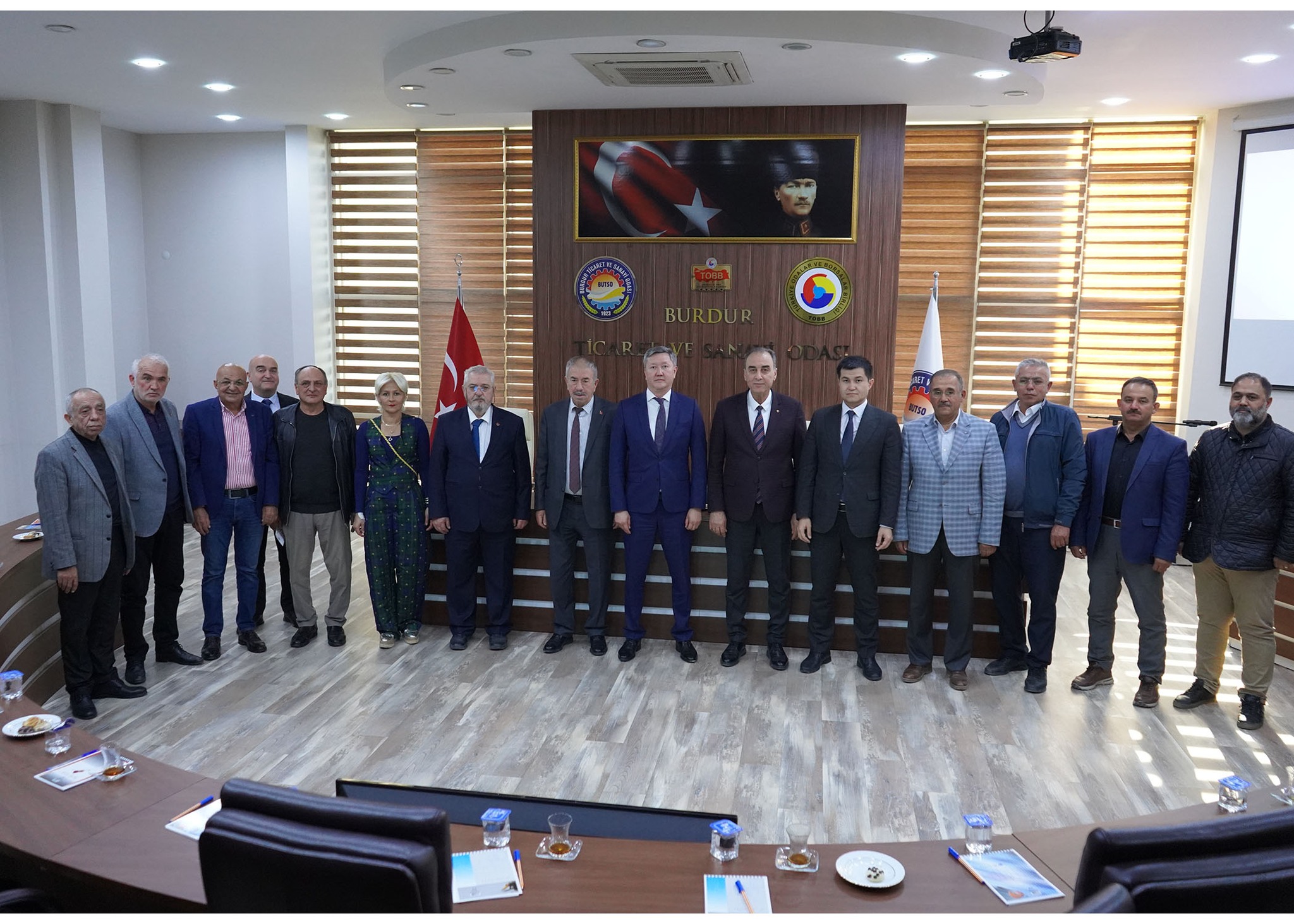 Kazakistan Heyeti ile Odamızda Ekonomik İşbirliği Toplantısı Düzenlendi