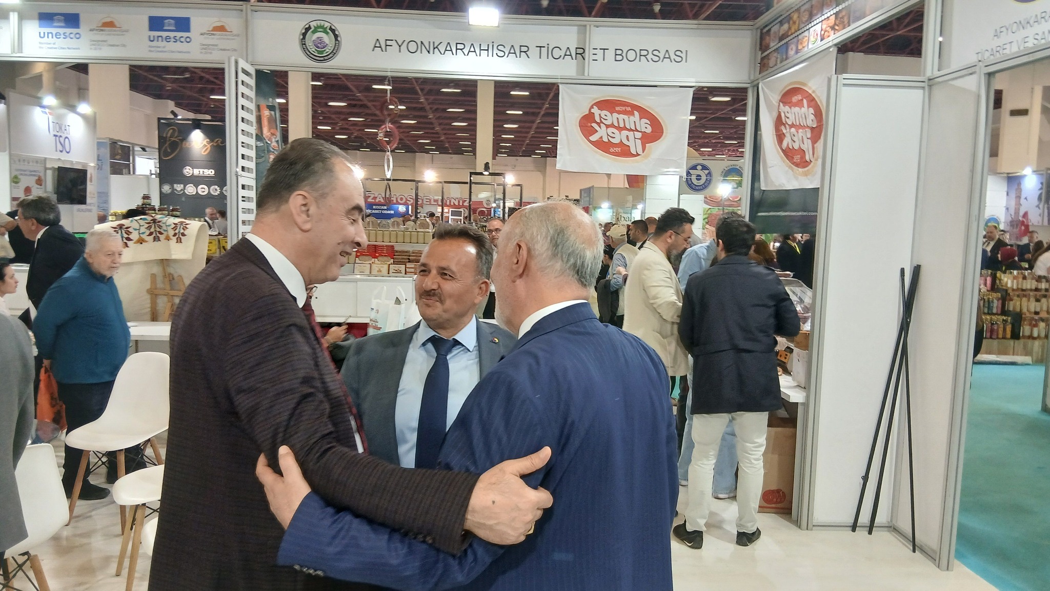 677927527 1289381153295365 8973711158387651163 n